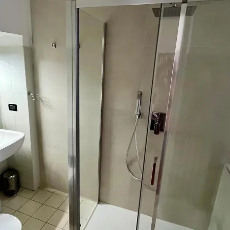 L'anguilla * Brescia